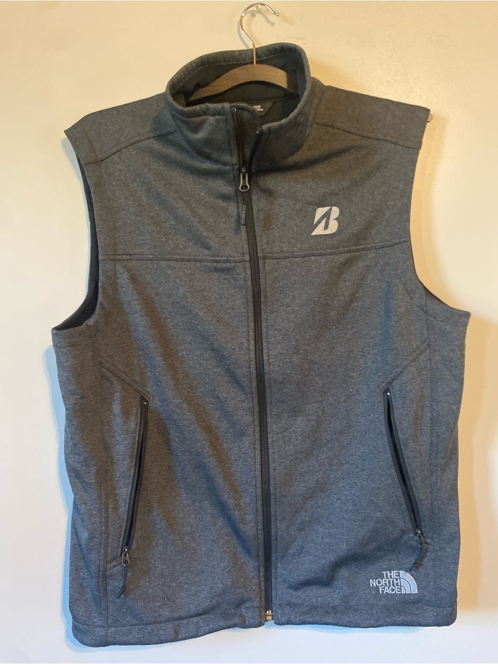 The North Face Men's Gray Softshell Vest